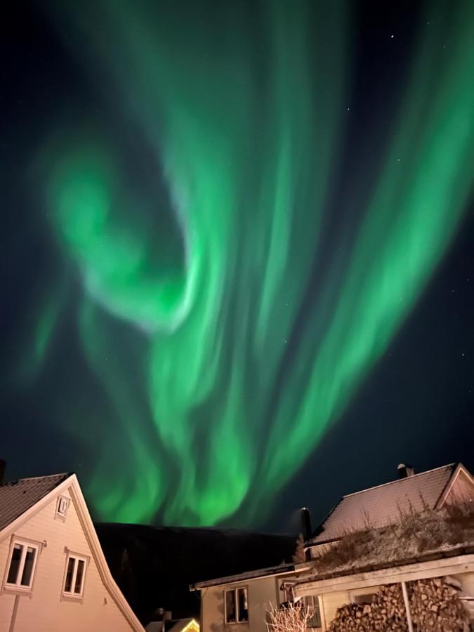 Sentralt Plassert Leilighet Ved Sherpatrappen Tromsø Eksteriør billede