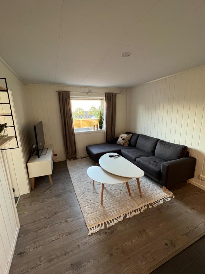 Sentralt Plassert Leilighet Ved Sherpatrappen Tromsø Eksteriør billede