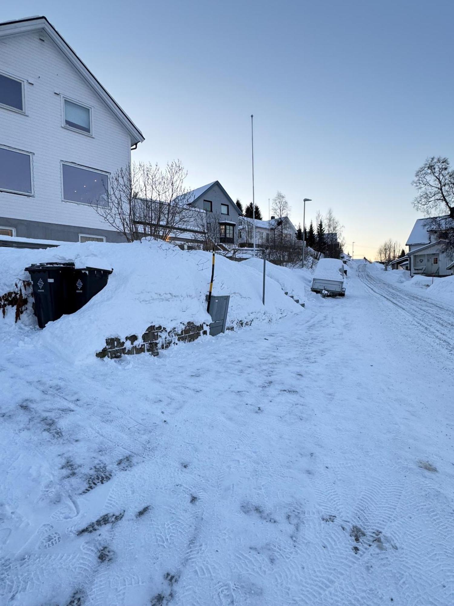 Sentralt Plassert Leilighet Ved Sherpatrappen Tromsø Eksteriør billede